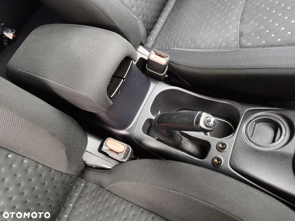 Mitsubishi ASX 1.8 DI-D 2WD Invite - 21