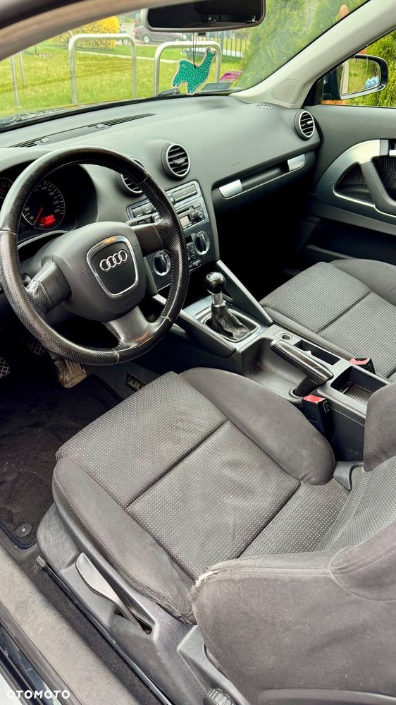 Audi A3 3-drzwiowe 2.0 TDI Ambiente - 3
