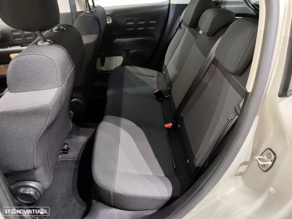 Citroën C3 1.2 PureTech Shine - 19
