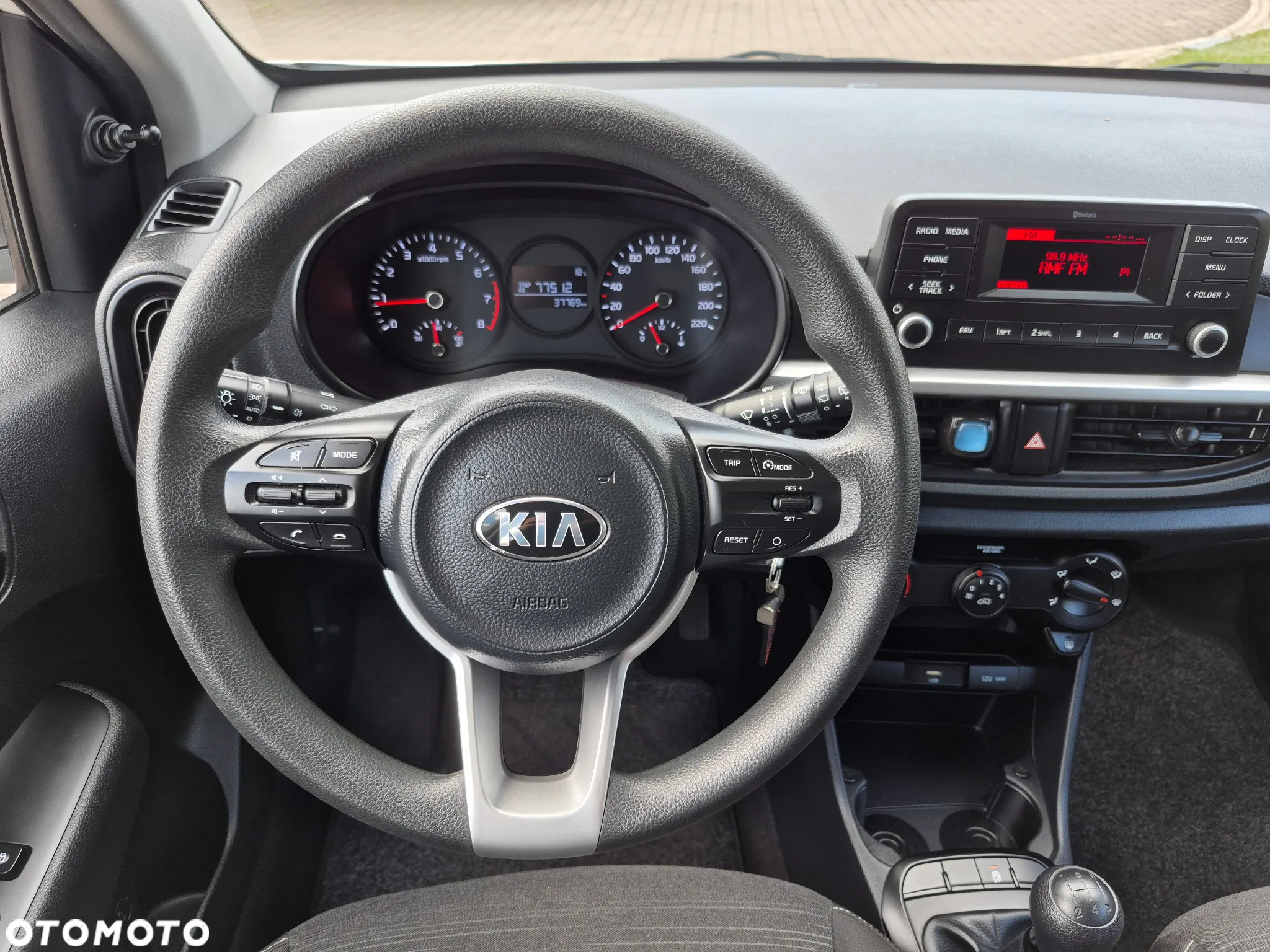 Kia Picanto 1.0 Dream-Team Edition - 30
