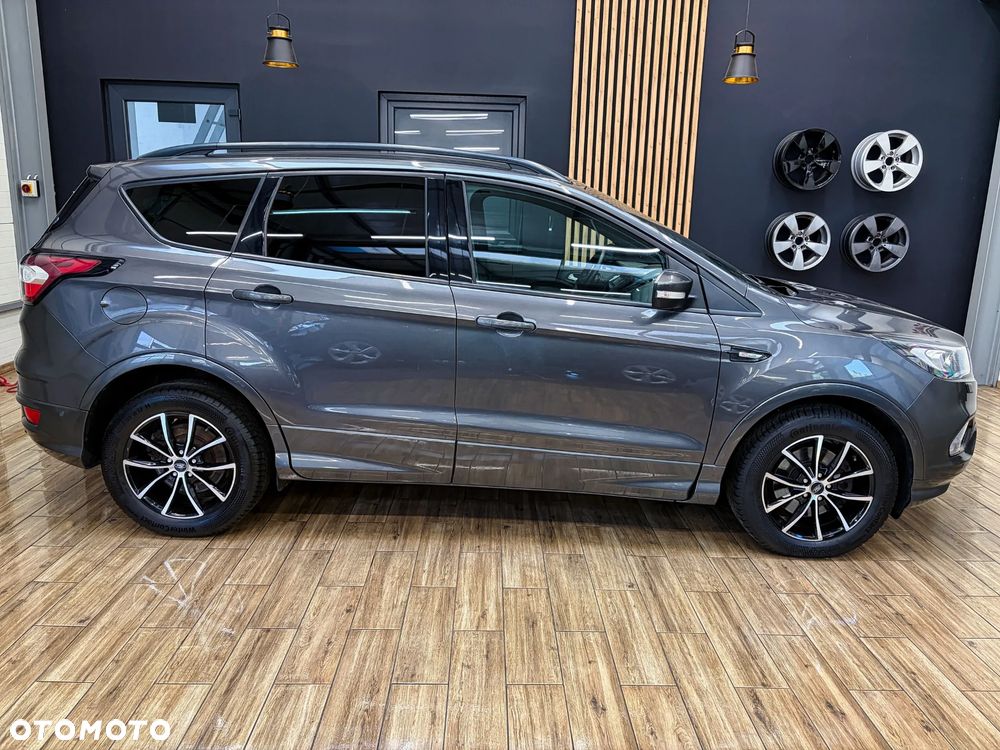 Ford Kuga 2.0 TDCi FWD ST-Line - 6