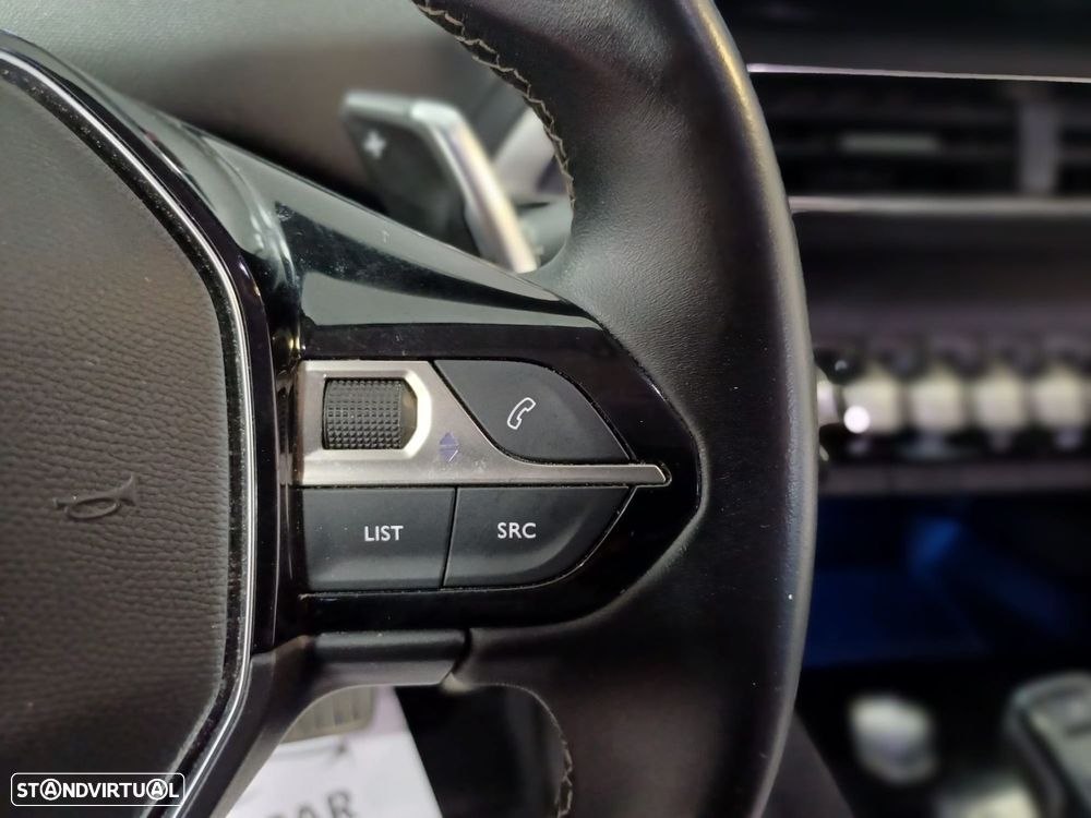 Peugeot 3008 1.5 BlueHDi Allure EAT8 - 16