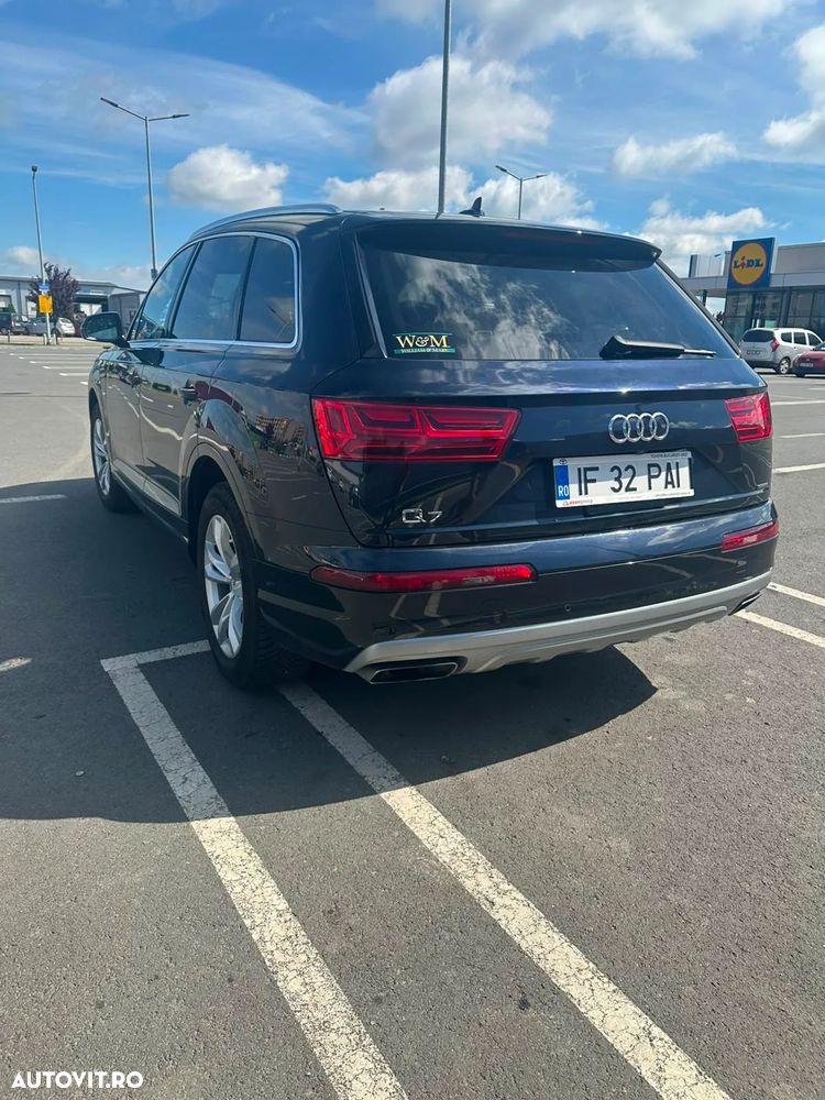 Audi Q7 3.0 TFSI Quattro Tiptronic - 12