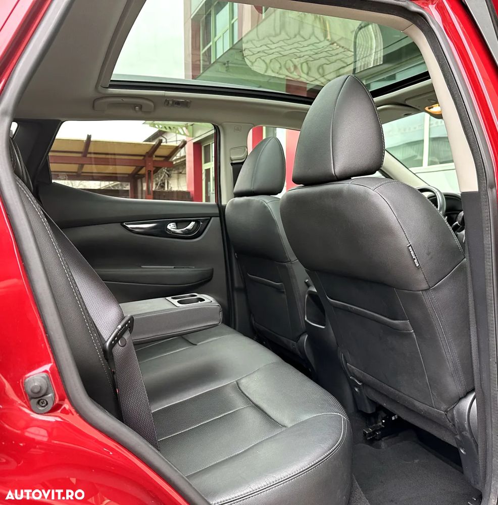 Nissan Qashqai - 25