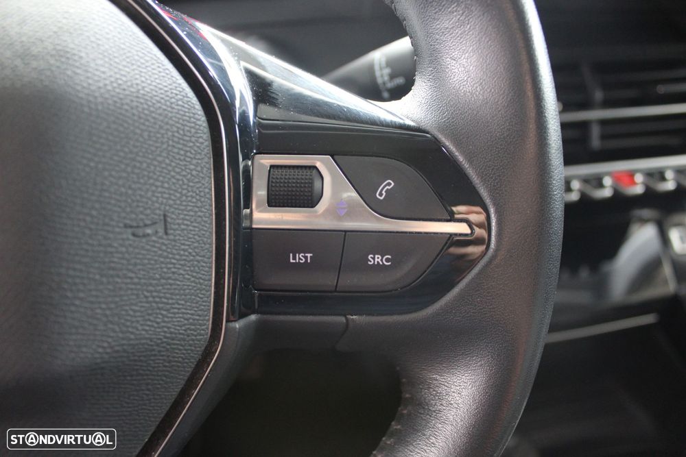 Peugeot 2008 1.2 PureTech Allure Pack - 15