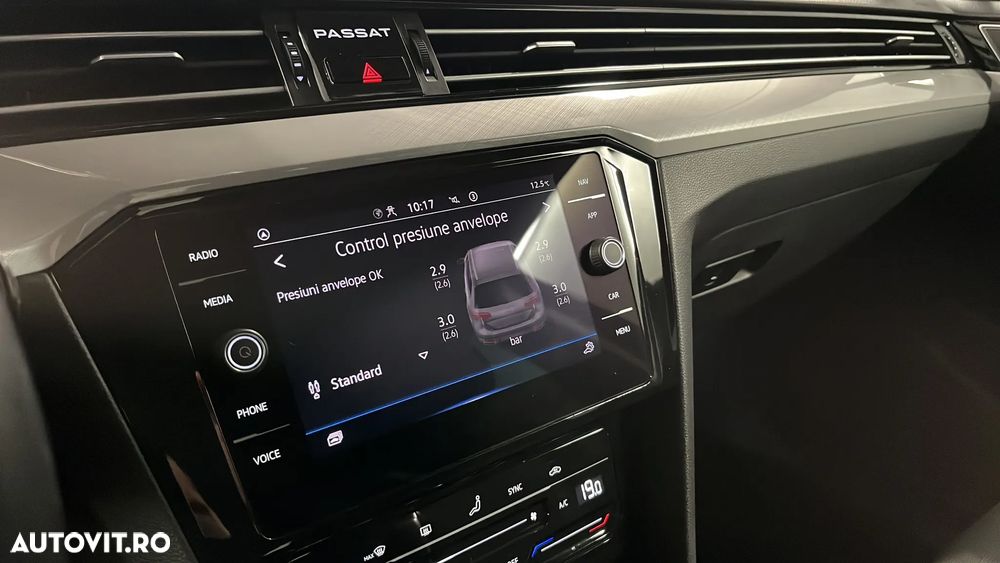 Volkswagen Passat 2.0 TDI DSG Trendline - 20