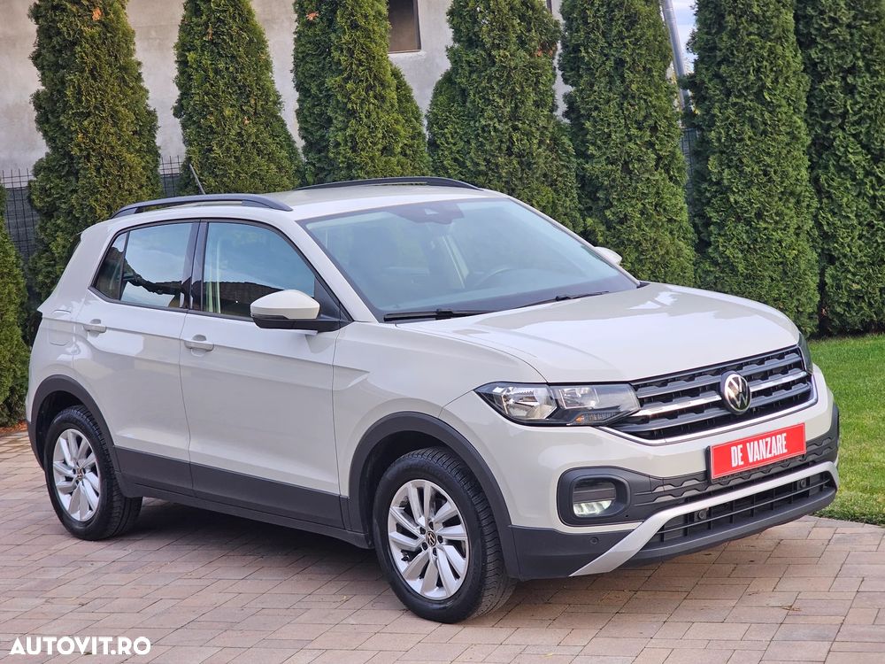Volkswagen T-Cross - 8