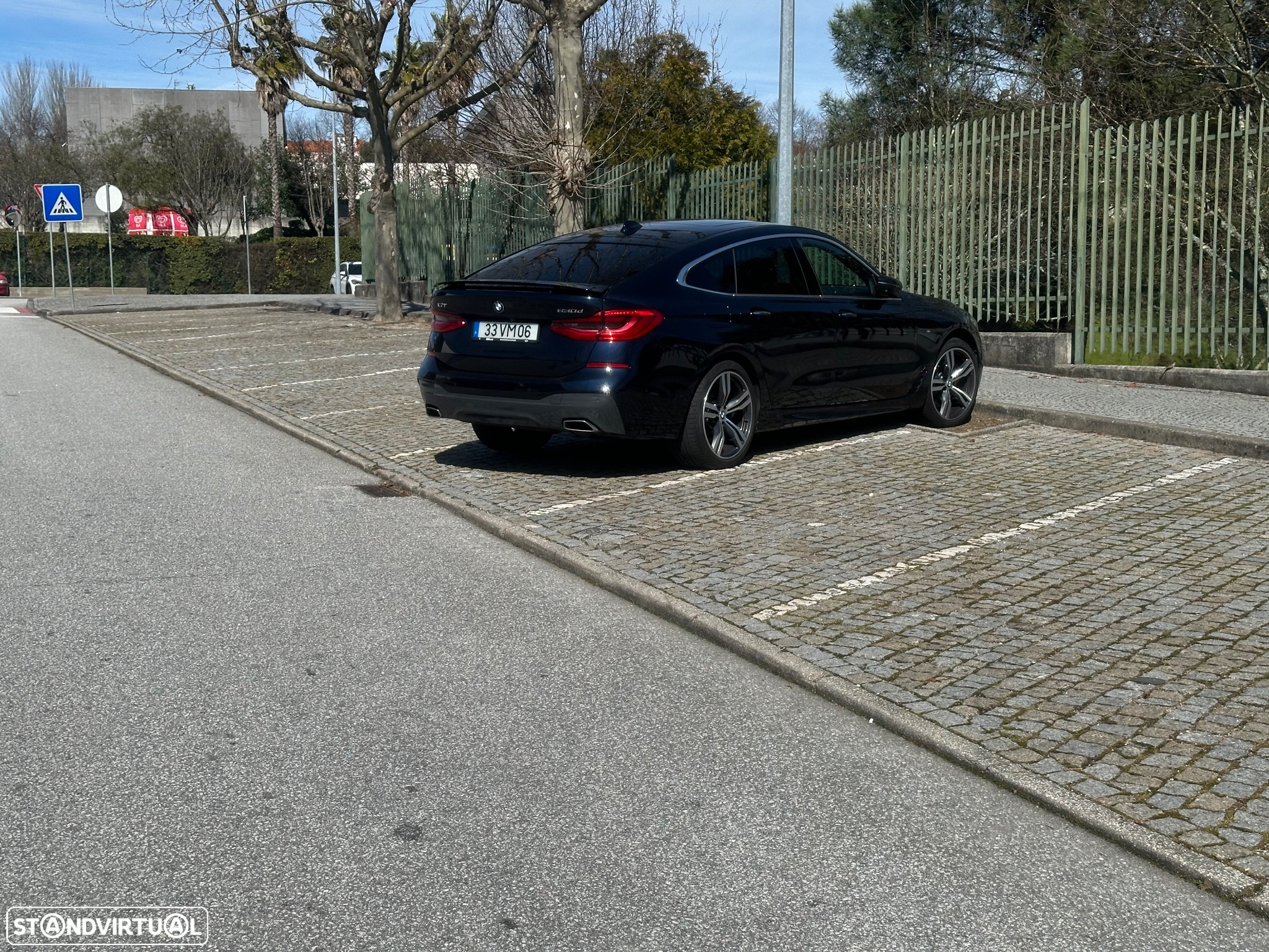 BMW 630 Gran Turismo d Pack M - 42