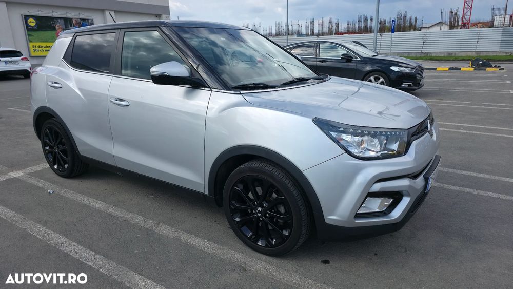 SsangYong Tivoli e-XGi 160 2WD Start/Stop Sapphire - 3