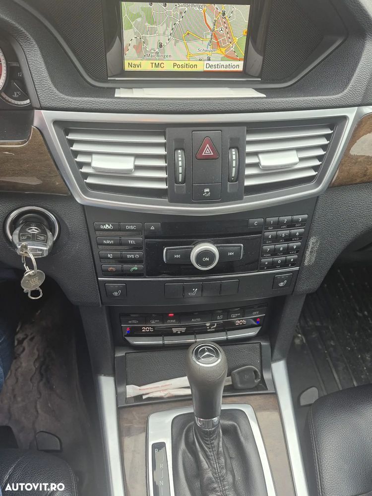 Mercedes-Benz E 200 T CDI DPF BlueEFFICIENCY Automatik - 12