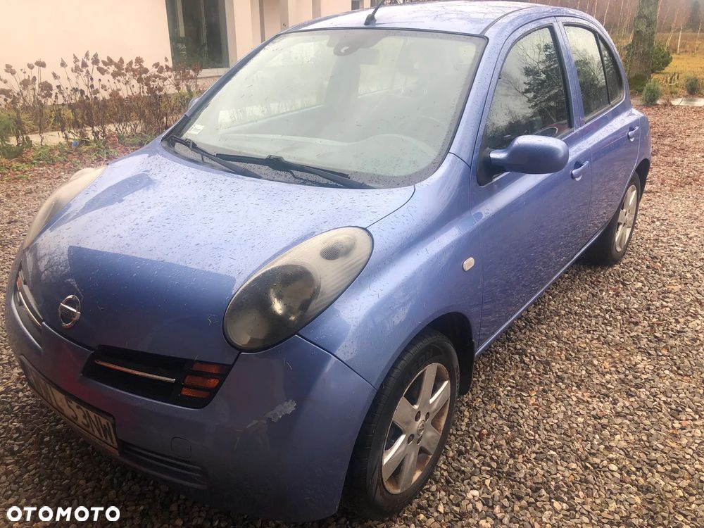Nissan Micra - 1