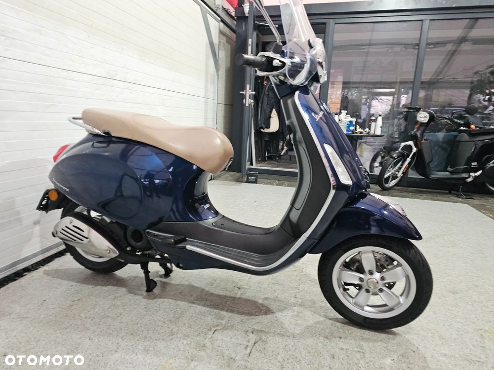 Piaggio Vespa - 9