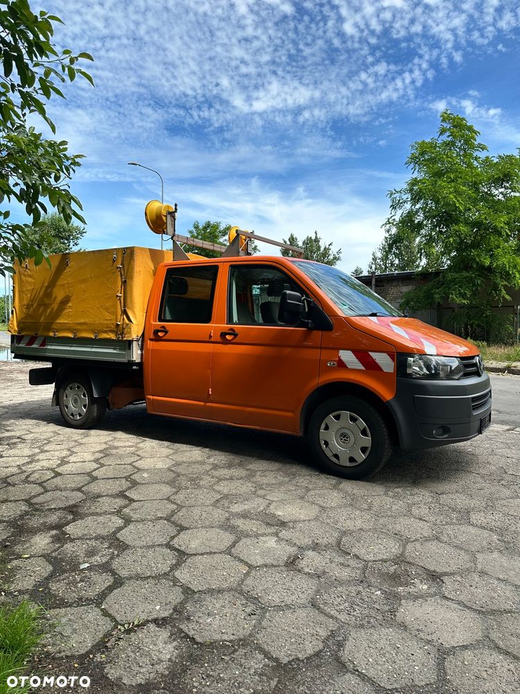 Volkswagen Transporter - 2