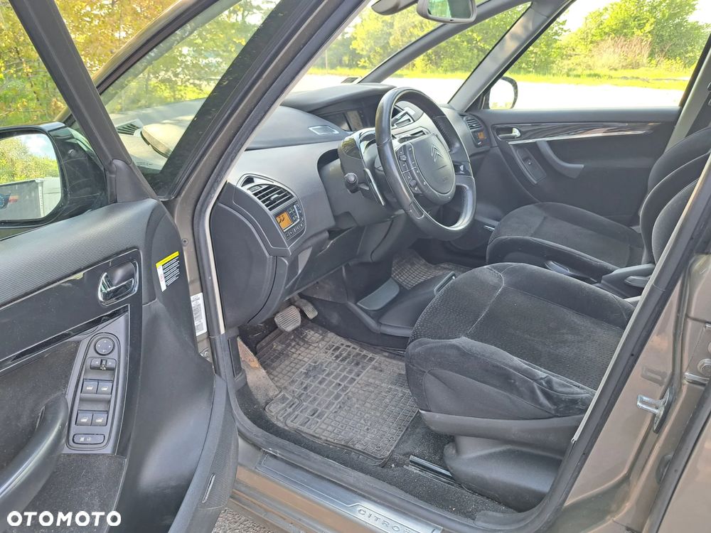 Citroën C4 Grand Picasso 2.0 HDi FAP 7-Sitzer ESG6 Exclusive - 18