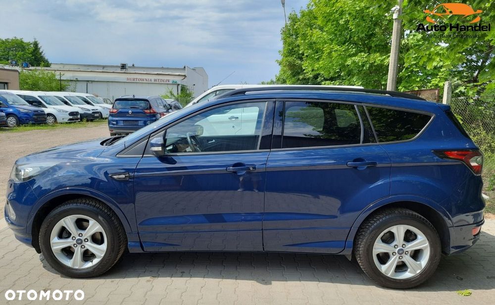 Ford Kuga 1.5 EcoBoost 2x4 ST-Line - 10