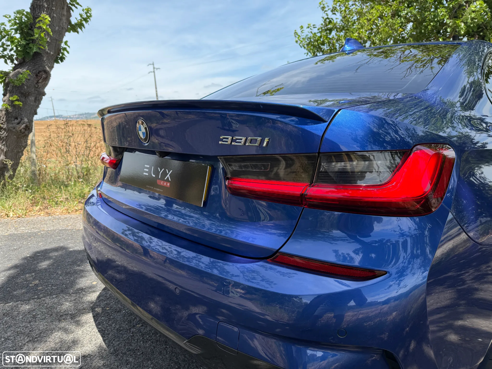 BMW 330 i Pack M Auto - 12