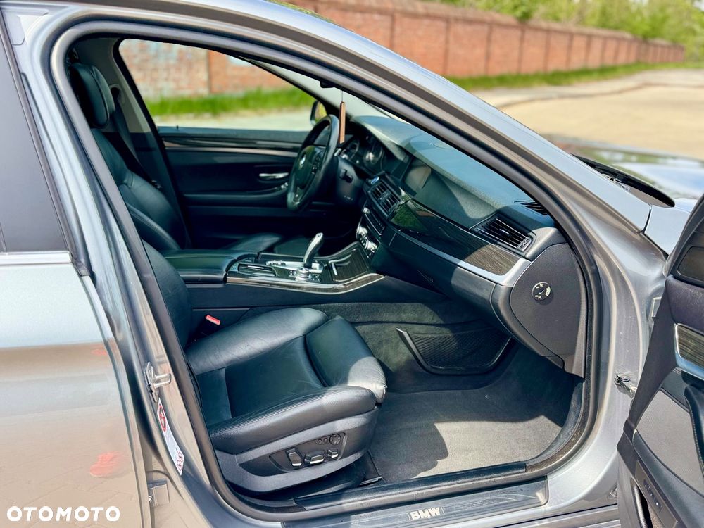 BMW Seria 5 - 22