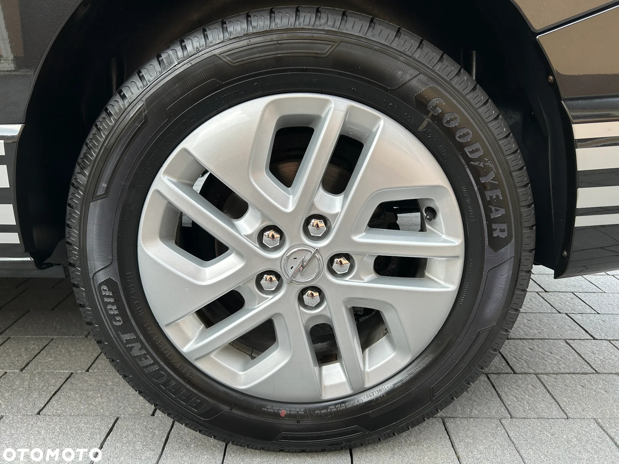 Opel Vivaro L2H1 2,9t Edition Business - 38