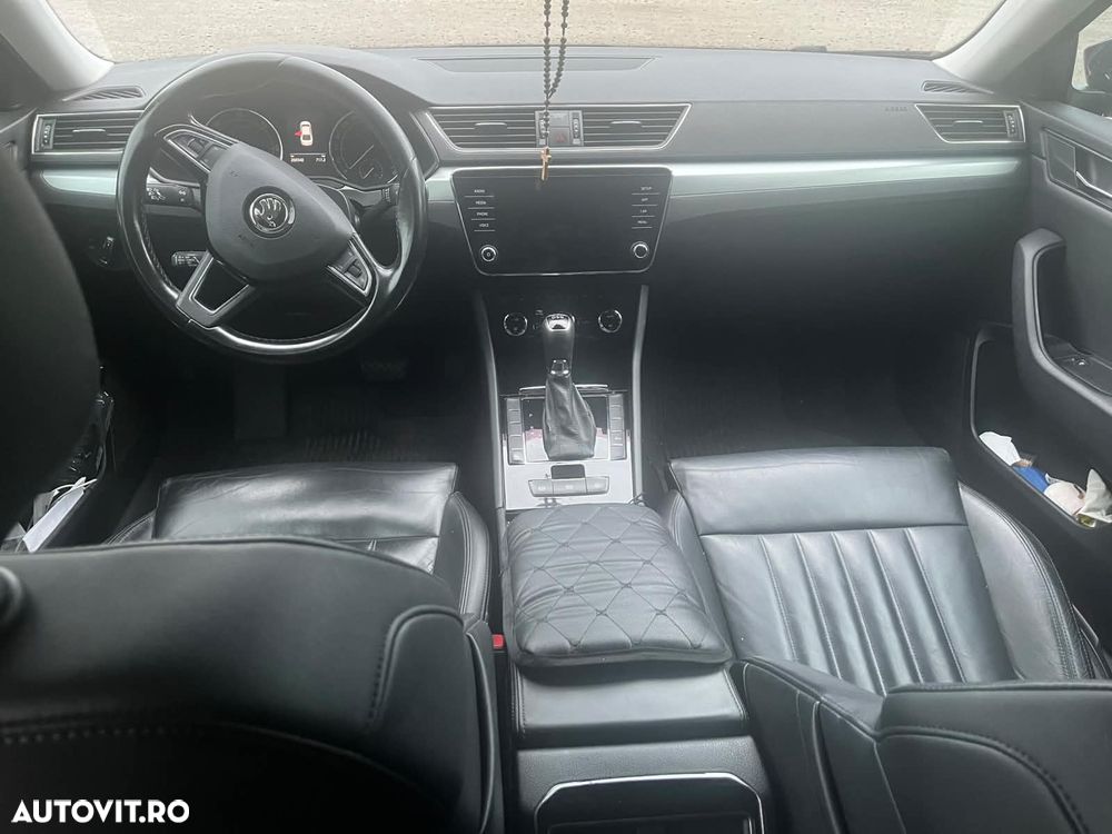 Skoda Superb 2.0 TDI DSG Ambition - 3
