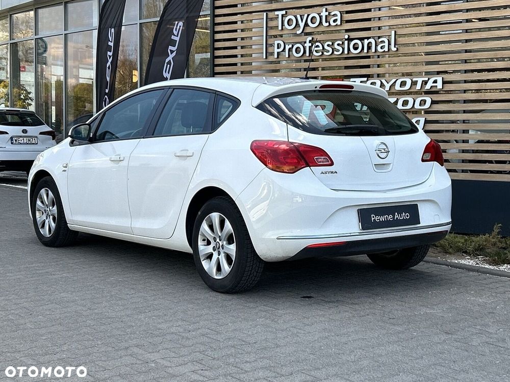 Opel Astra - 3