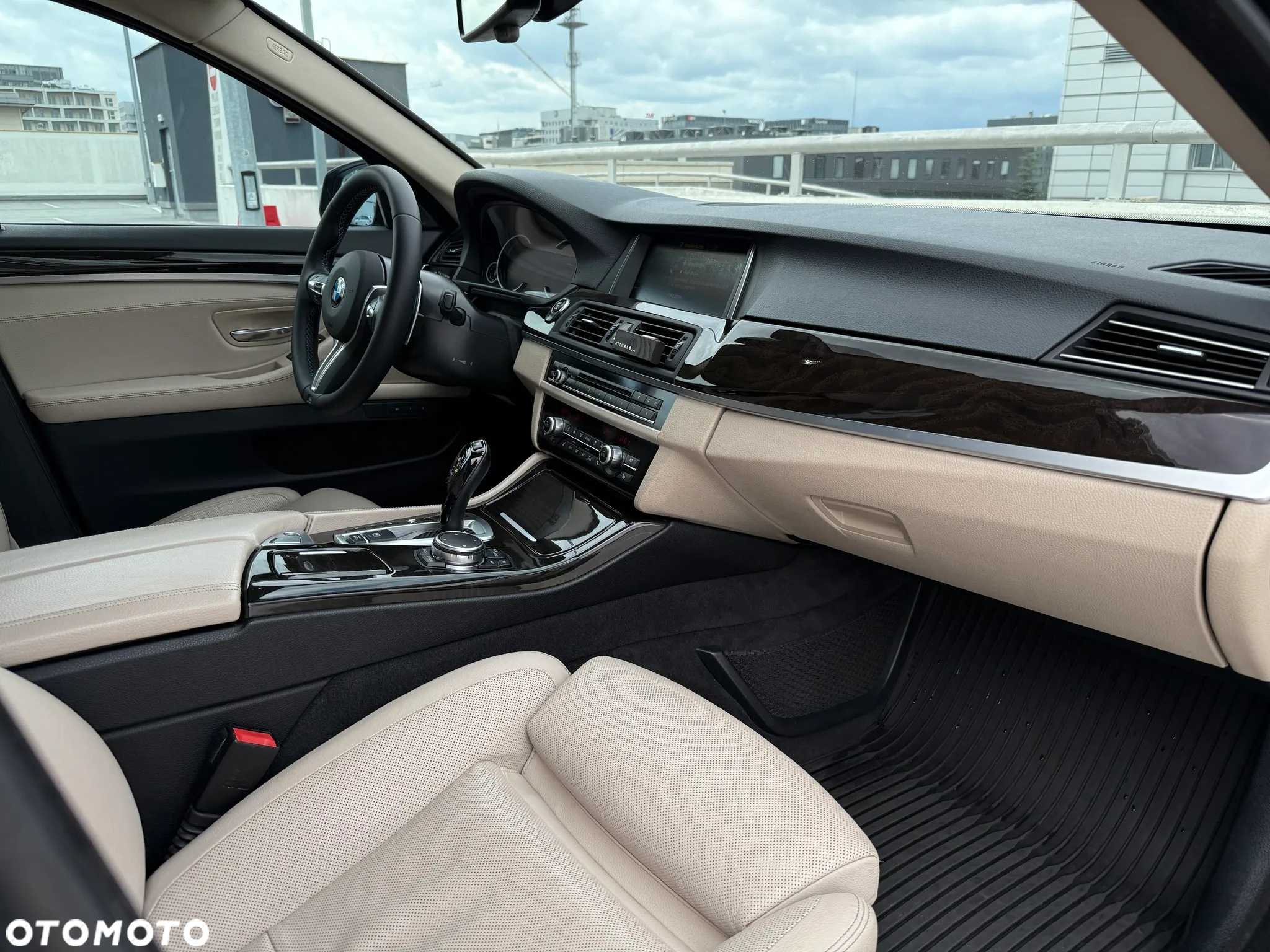 BMW Seria 5 530d xDrive Luxury Line - 19