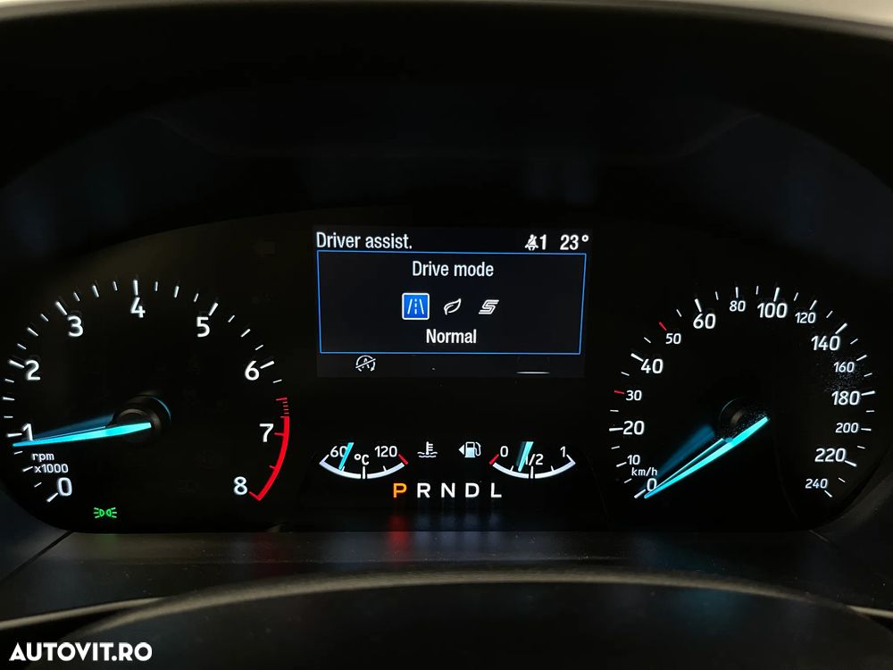 Ford Focus 1.0 EcoBoost Connected - 19