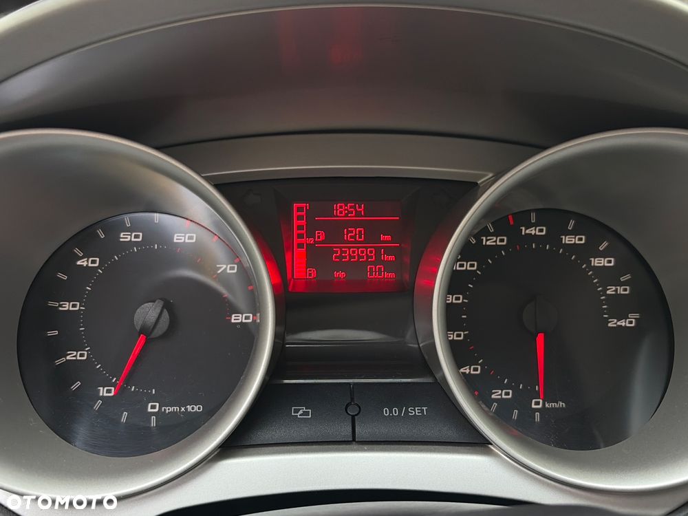 Seat Ibiza 1.4 16V Style - 9
