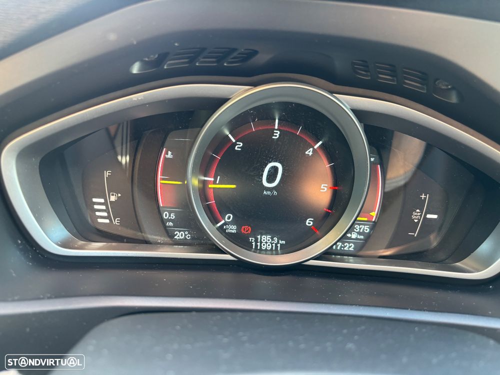 Volvo V40 Cross Country 1.6 D2 Momentum - 10