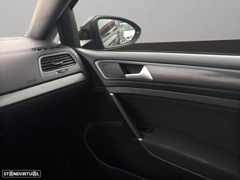 VW Golf 1.6 TDI Highline - 17