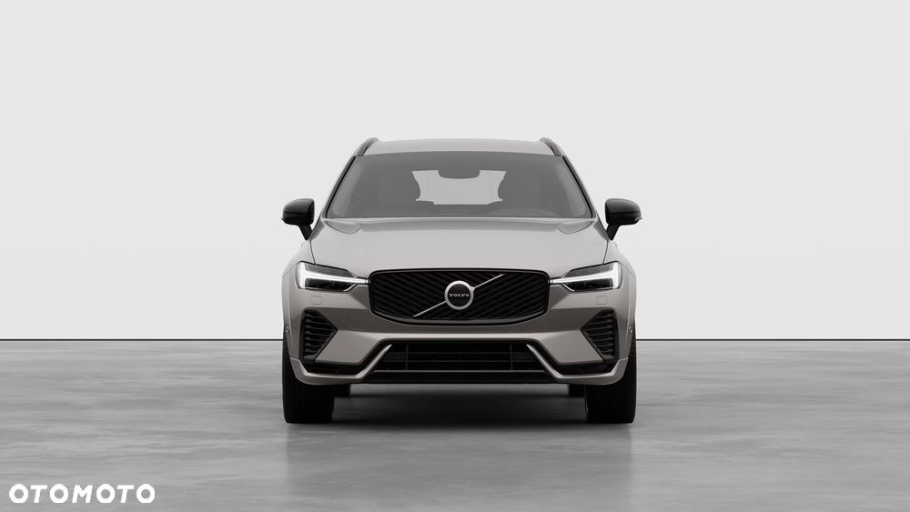 Volvo XC 60 T6 Plug-In Hybrid AWD Ultra Dark - 3