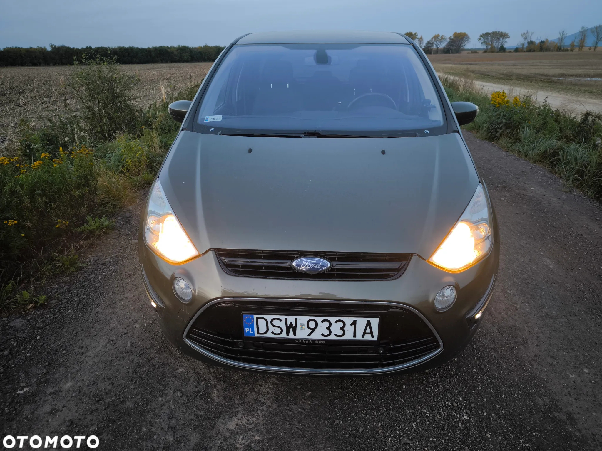Ford S-Max 2.0 T Titanium - 14