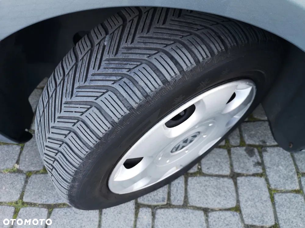 Volkswagen Touran 1.4 TSI Trendline - 34