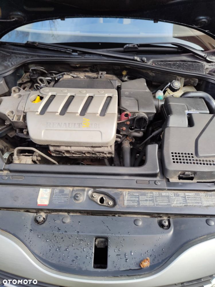 Renault Laguna 1.8 16V Expression - 7