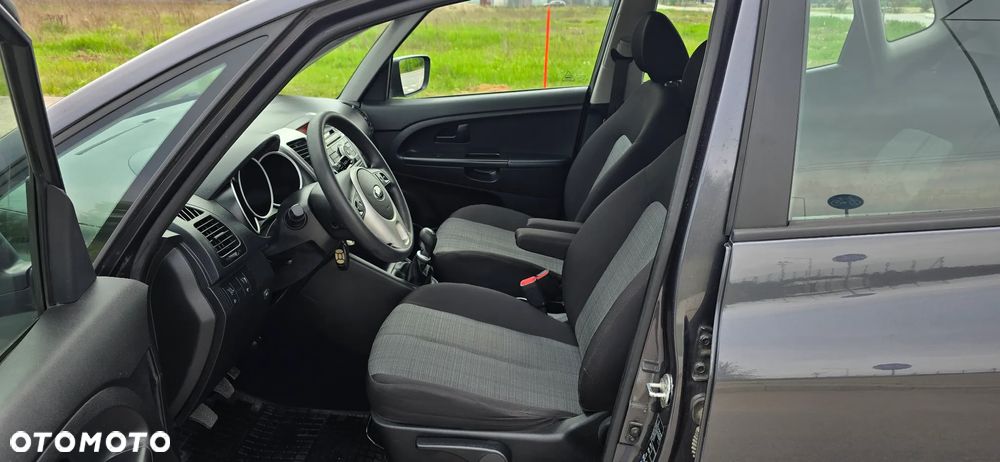 Kia Venga 1.4 L - 20