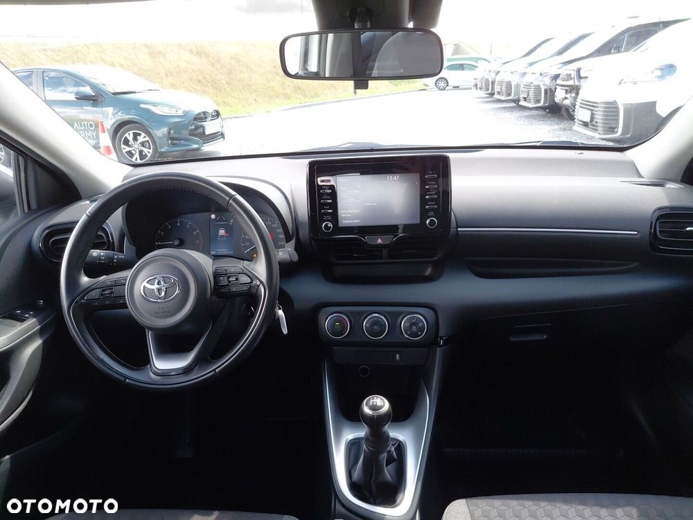 Toyota Yaris 1.0 Comfort - 11