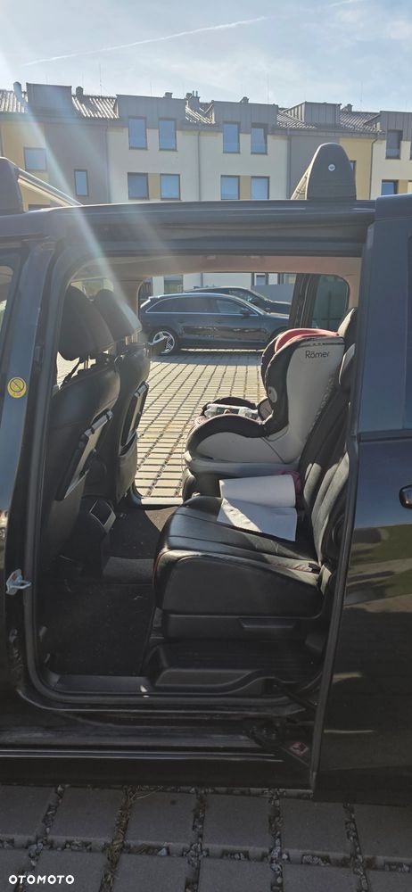 Mazda 5 - 12