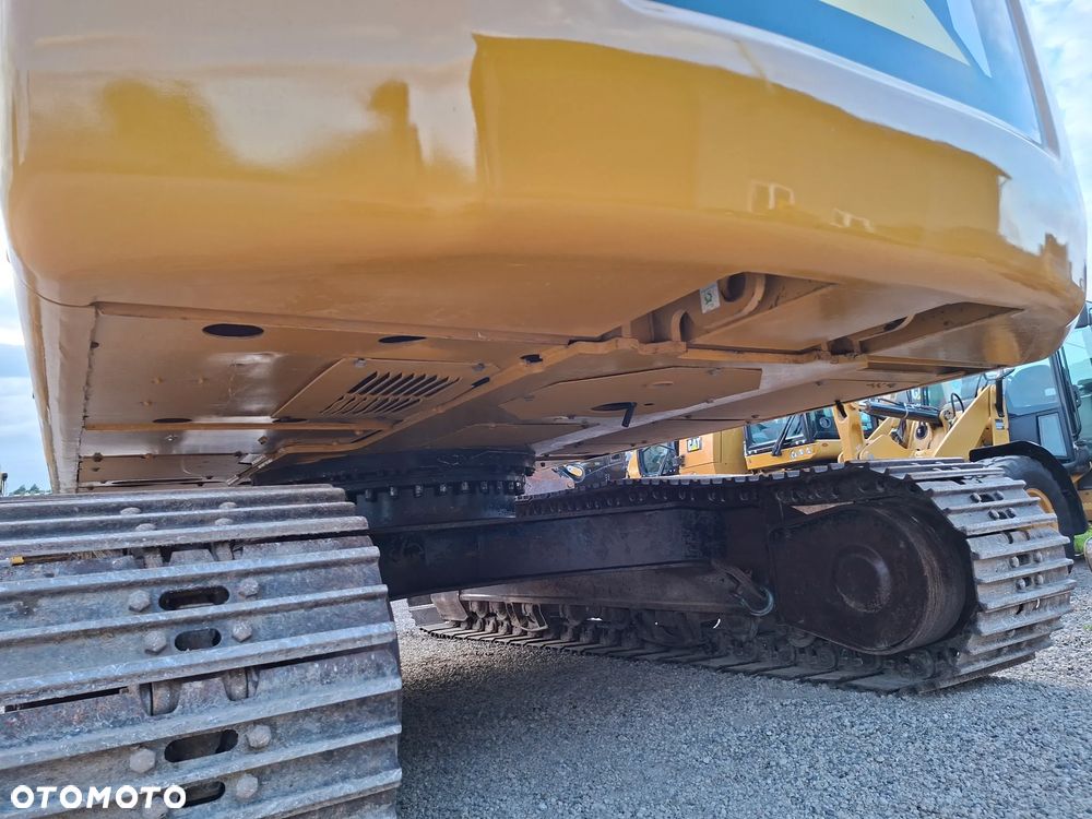 Caterpillar CAT 320 EL - 28