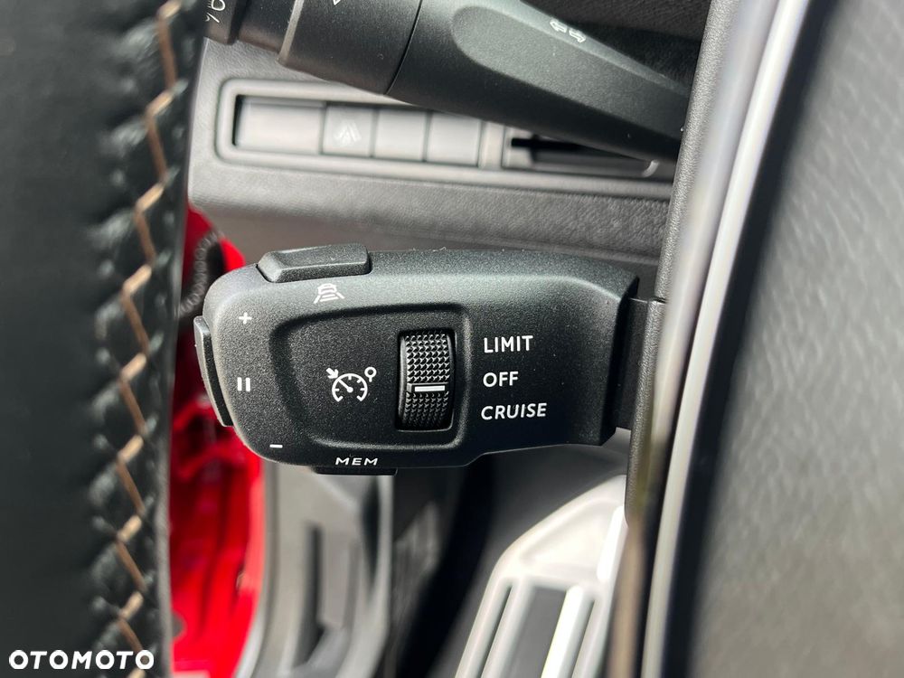 Peugeot 3008 1.5 BlueHDi GT S&S - 37
