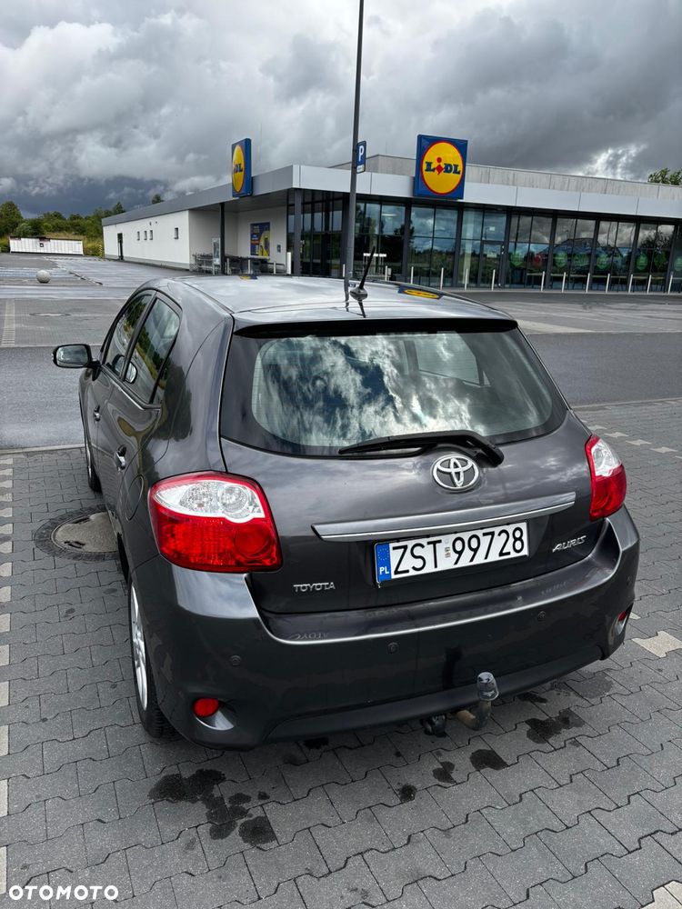 Toyota Auris 1.6 Sol - 13
