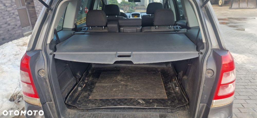 Opel Zafira 1.8 Sport - 11