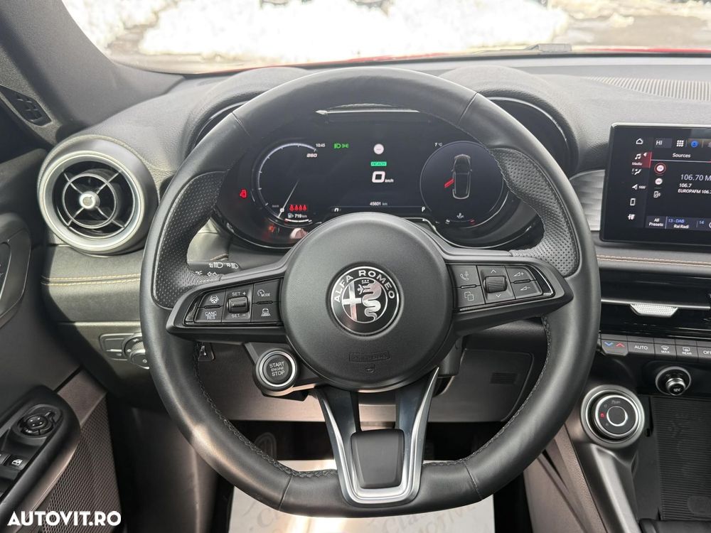 Alfa Romeo Tonale 1.5 FWD AT MHEV TI - 14