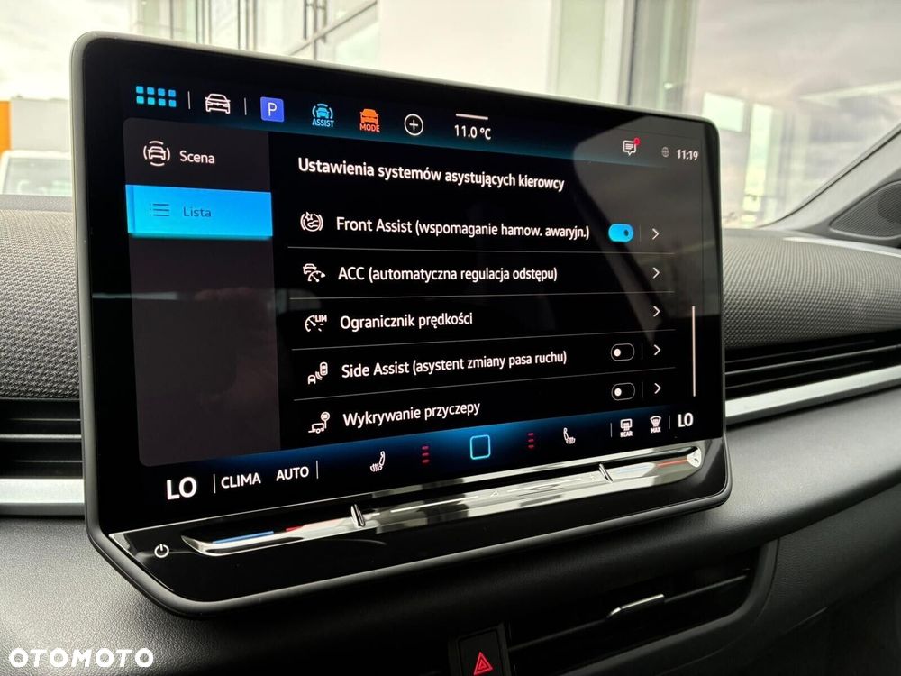 Volkswagen T-Roc - 19