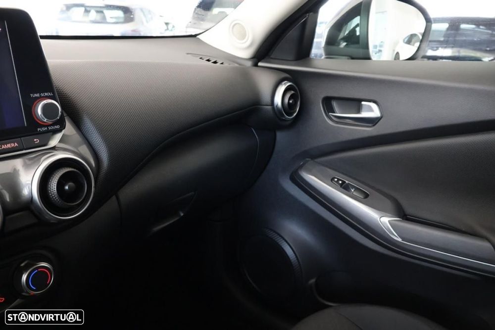 Nissan Juke 1.0 DIG-T Acenta - 26