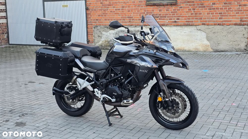 Benelli TRK 502X - 2