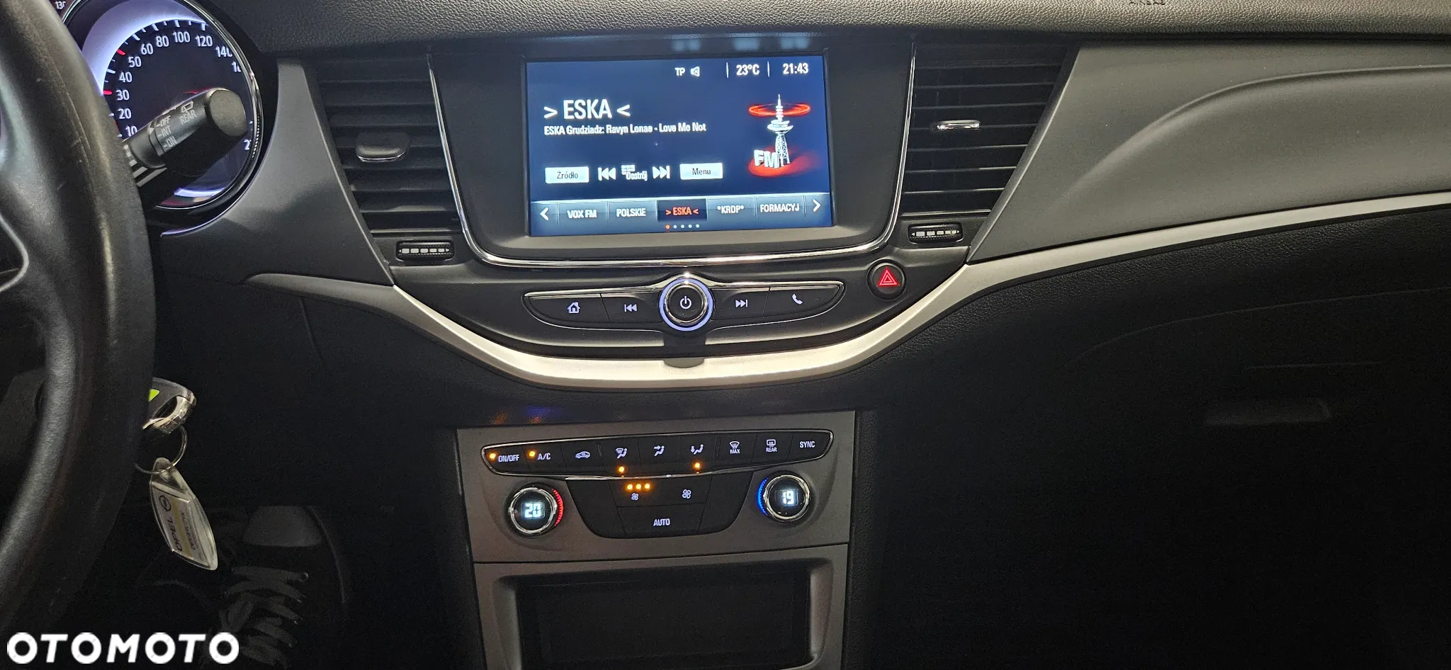 Opel Astra V 1.4 T Enjoy S&S - 10