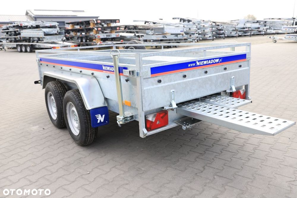 Niewiadów Majster z podjazdami 2700 kg - 9