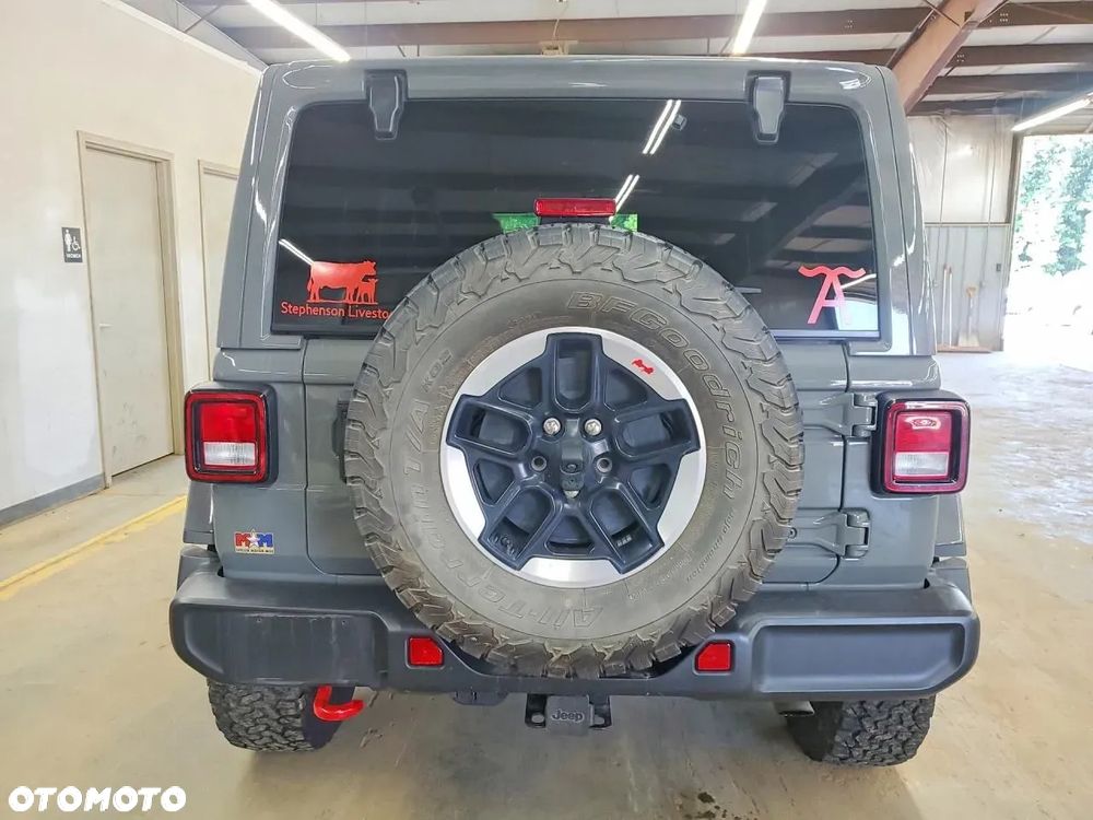 Jeep Wrangler - 6
