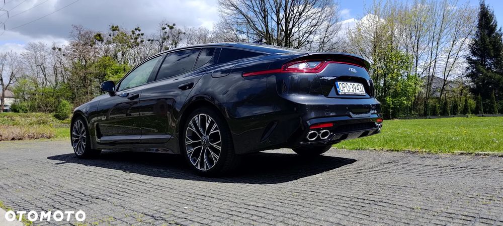 Kia Stinger 2.0 T-GDI GT Line - 6