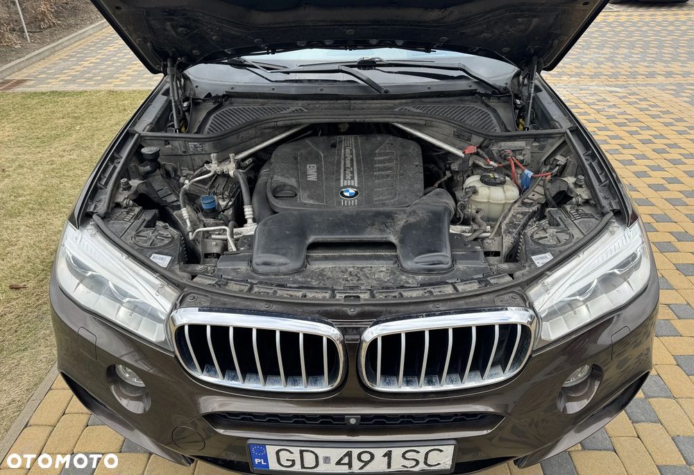 BMW X6 xDrive40d - 12
