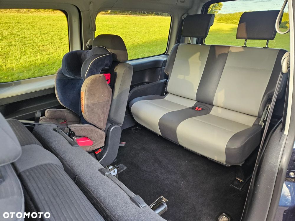 Volkswagen Caddy Maxi Comfortline Mixt DSG - 18